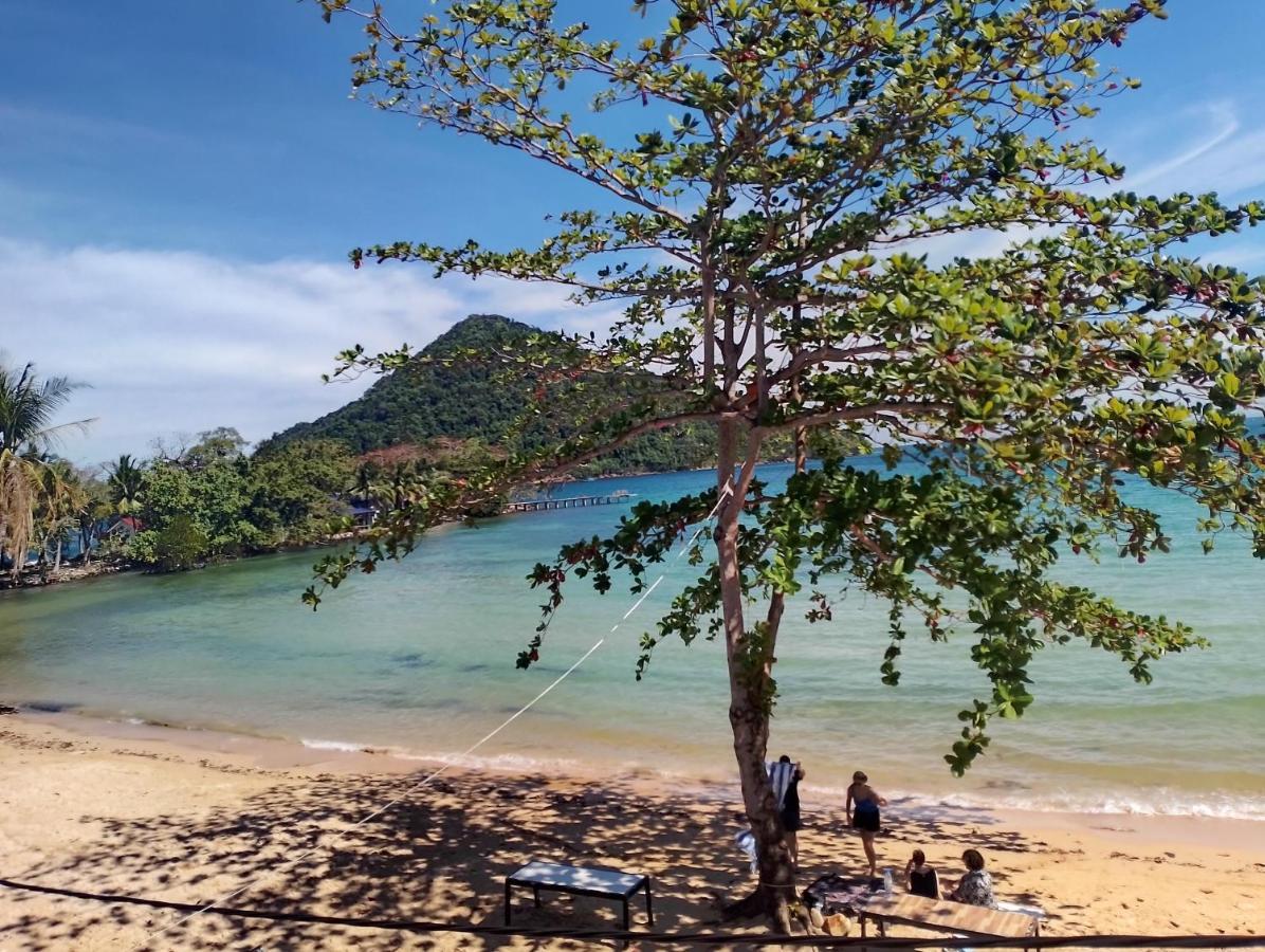 Golden Snake Guesthouse Beach Koh Rong Sanloem Dış mekan fotoğraf